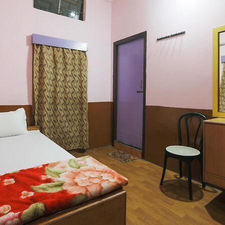 Oyo Hotel 43459 Oasis Lodge Jorhāt Екстериор снимка